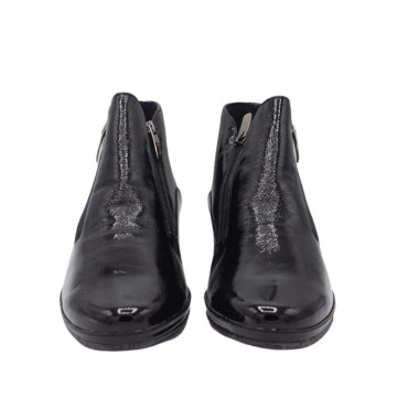 BOTIN CON CREMALLERAS NEGRO DE CHAROL