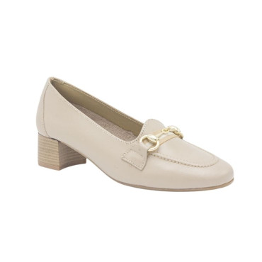 MOCASIN TACON BAJO CON BOCADO BEIGE