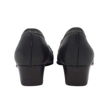 MOCASIN TACON NEGRO CON HEBILLA