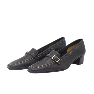 MOCASIN TACON NEGRO CON HEBILLA