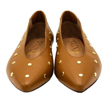 ZULEICA SALON CON TACHUELAS COÑAC