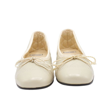 BAILARINA CON TACÓN MEDIO CRUDO