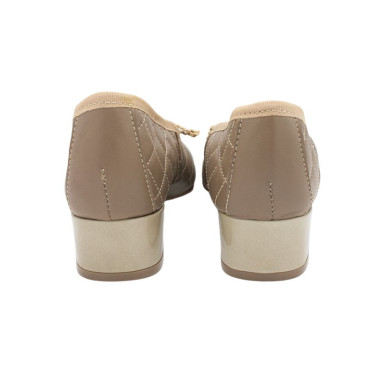 BAILARINA CON TACÓN MEDIO TOPO-BEIGE
