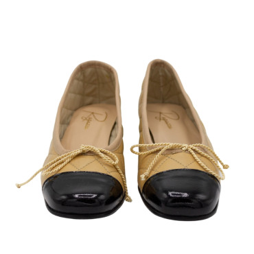 BAILARINA CON TACÓN MEDIO CAMEL-NEGRO