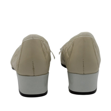 BAILARINA CON TACÓN MEDIO SIBERIA