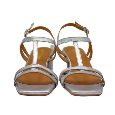 SANDALIA DE INSPIRACION EGIPCIA PLATA