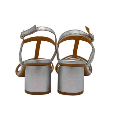 SANDALIA DE INSPIRACION EGIPCIA PLATA