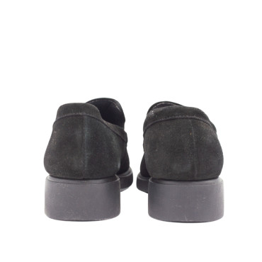 MOCASÍN CON PLATAFORMA DE SERRAJE NEGRO