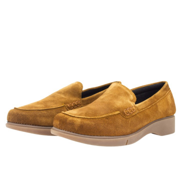 MOCASÍN CON PLATAFORMA DE SERRAJE CUERO