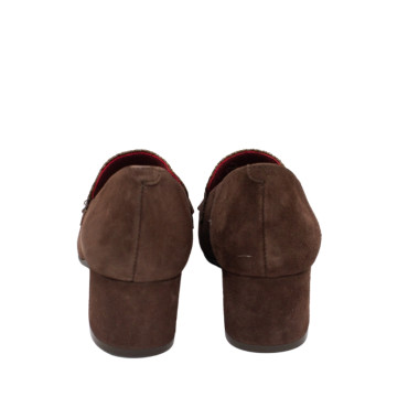 MOCASIN CON TACON ANTE Y PIEL MARRON