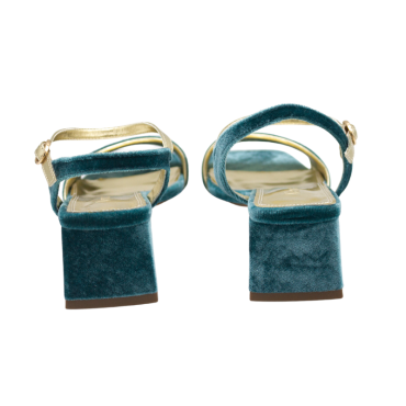 SANDALIA CON TIRA Y TACÓN BAJO AZUL