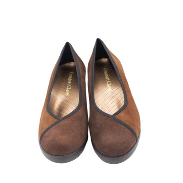 SALÓN CON CUÑA ANTE MARRÓN