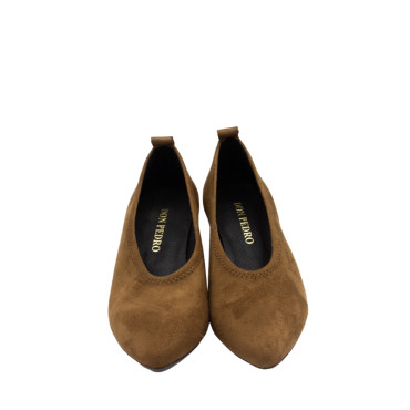 SALON CON TACÓN ELÁSTICO MARRÓN