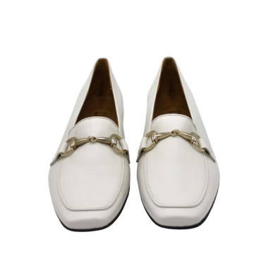 MOCASIN CON ESTRIBO CRUDO