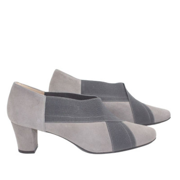 ZAPATO CON ELASTICO CRUZADO ANTE GRIS