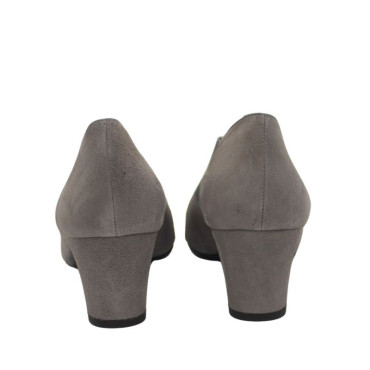 ZAPATO CON ELASTICO CRUZADO ANTE GRIS