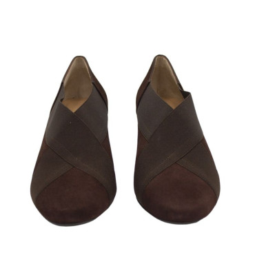 ZAPATO CON ELASTICO CRUZADO ANTE MARRÓN