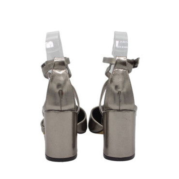 ZAPATO METALIZADO PLOMO