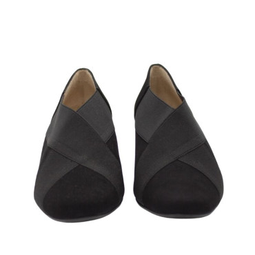 ZAPATO CON ELASTICO CRUZADO ANTE NEGRO