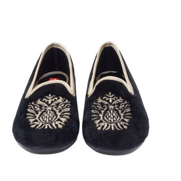 ZAPATILLA COPETE TERCIOPELO BORDADO NEGRO