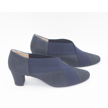 ZAPATO CON ELASTICO CRUZADO ANTE AZUL