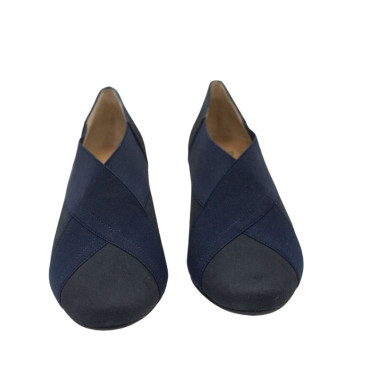 ZAPATO CON ELASTICO CRUZADO ANTE AZUL