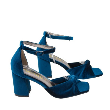 SANDALIA CON NUDO EN TERCIOPELO TURQUESA