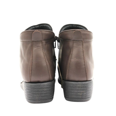 BOTIN DE PIEL MARRÓN