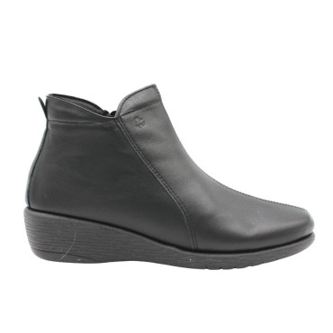 BOTIN DE PIEL NEGRO