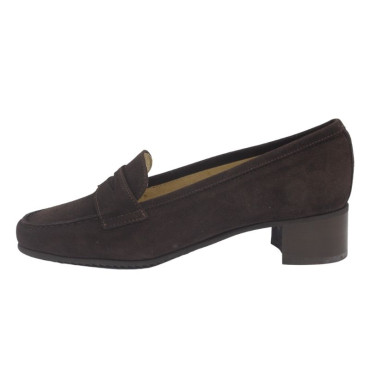 MOCASÍN CON ANTIFAZ Y TACÓN EN ANTE MARRÓN