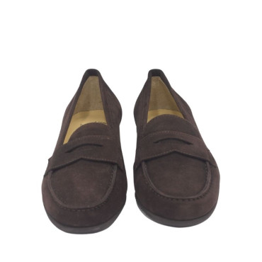 MOCASÍN CON ANTIFAZ Y TACÓN EN ANTE MARRÓN