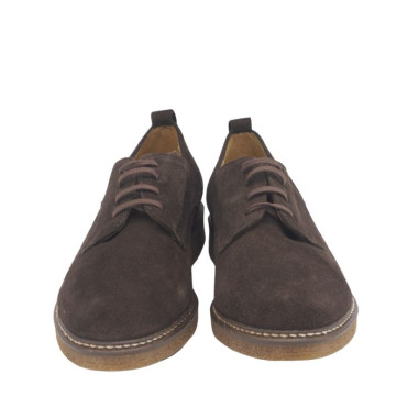 ZAPATO CON CORDONES LISO EN ANTE MARRÓN