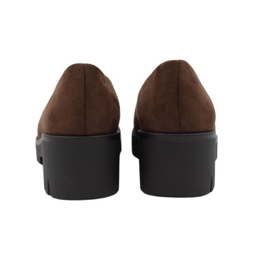 ZAPATO CON PLATAFORMA ANTE MARRÓN