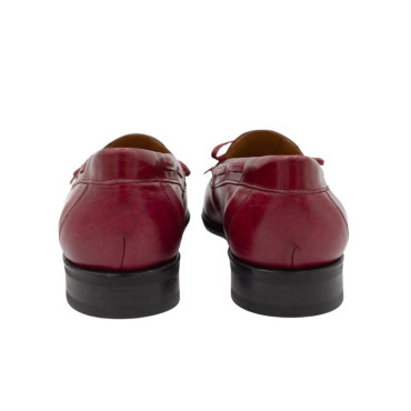 MOCASÍN CON LAZO BURDEOS