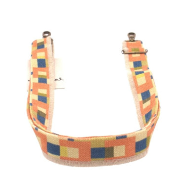 CORREAS DE BOLSOS GEOMETRICAS