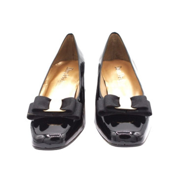 SALÓN CON LAZO CHAROL NEGRO