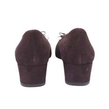 SALÓN CON LAZO ANTE MARRÓN