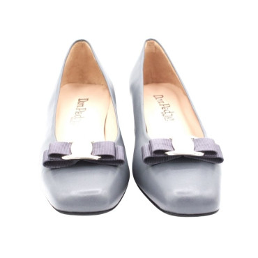 SALÓN CON LAZO GRIS