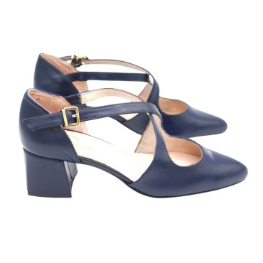 ZAPATO CON TIRAS CRUZADAS MARINO