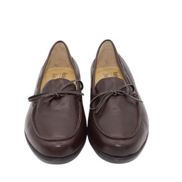 MOCASÍN CON LAZO MARRÓN