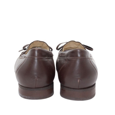 MOCASÍN CON LAZO MARRÓN