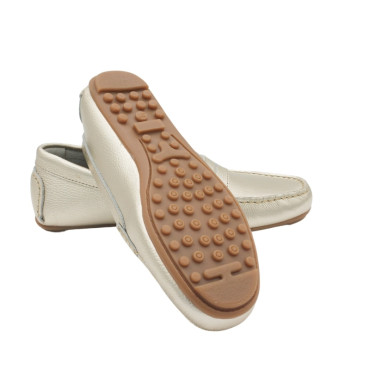 MOCASÍN PIEL METALIZADA ORO