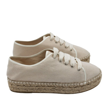 ALPARGATA CON CORDONES BEIGE