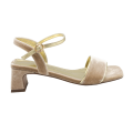 SANDALIA CON TIRA Y TACÓN BAJO BEIGE