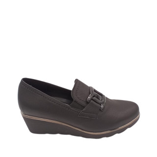 MOCASIN CON CUÑA NEGRO