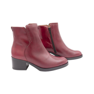 BOTÍN PIEL TACÓN MEDIO BURDEOS