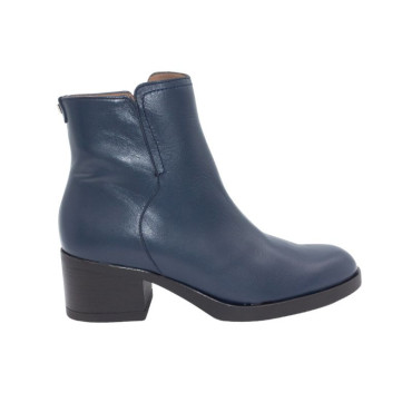 BOTÍN PIEL TACÓN MEDIO MARINO