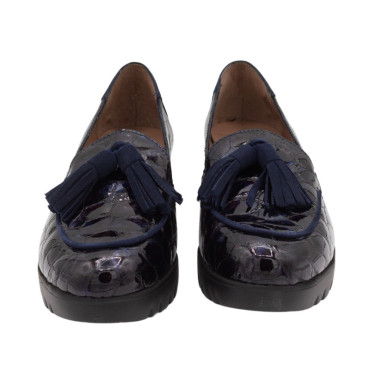 MOCASÍN CUÑA BORLAS CHAROL MARINO