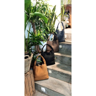 BOLSO TRENZADO DE NEOPRENO