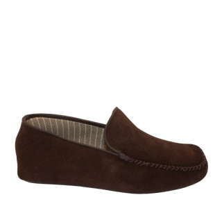 ZAPATILLA CERRADA SERRAJE MARRON
